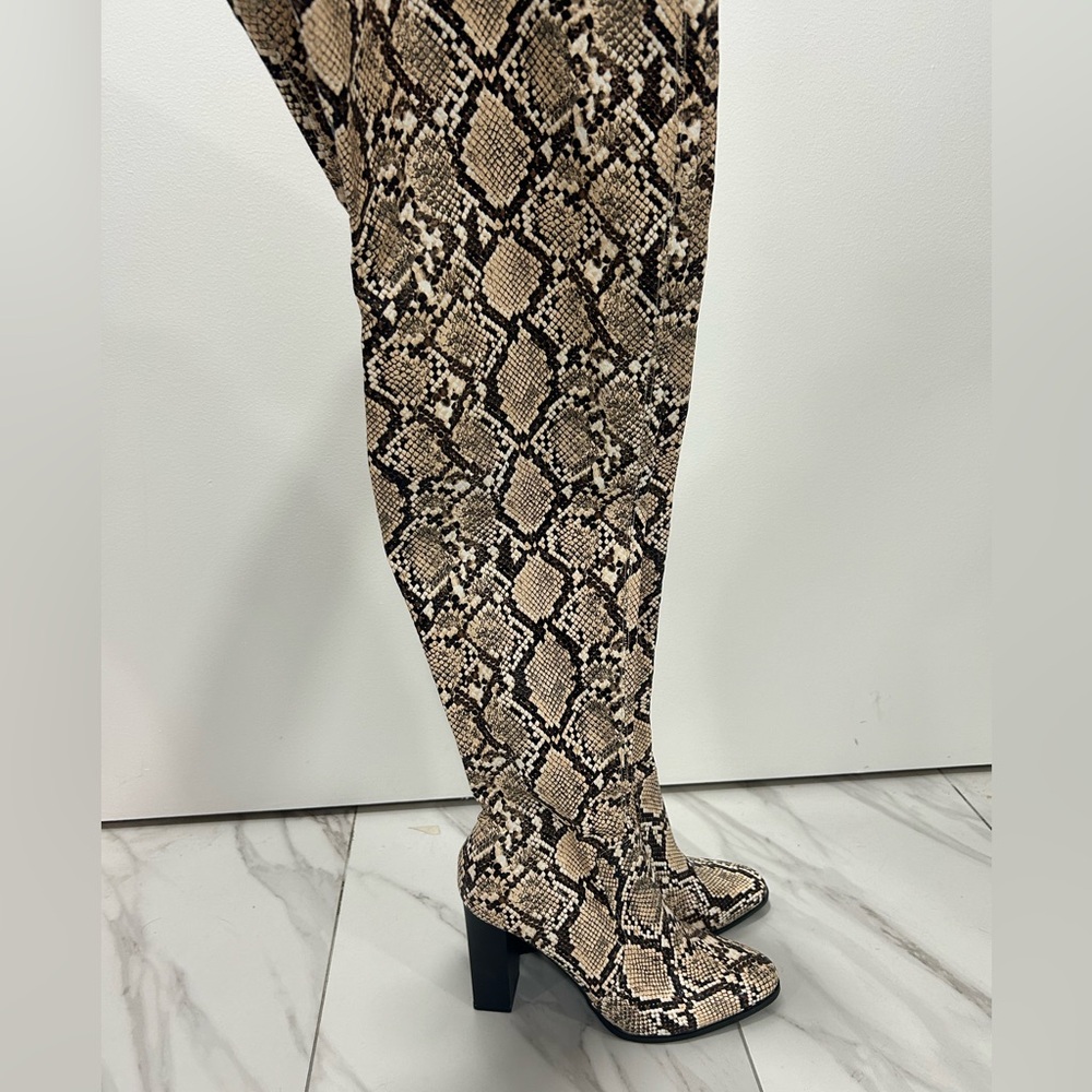 SNAKE PRINT BOOTS